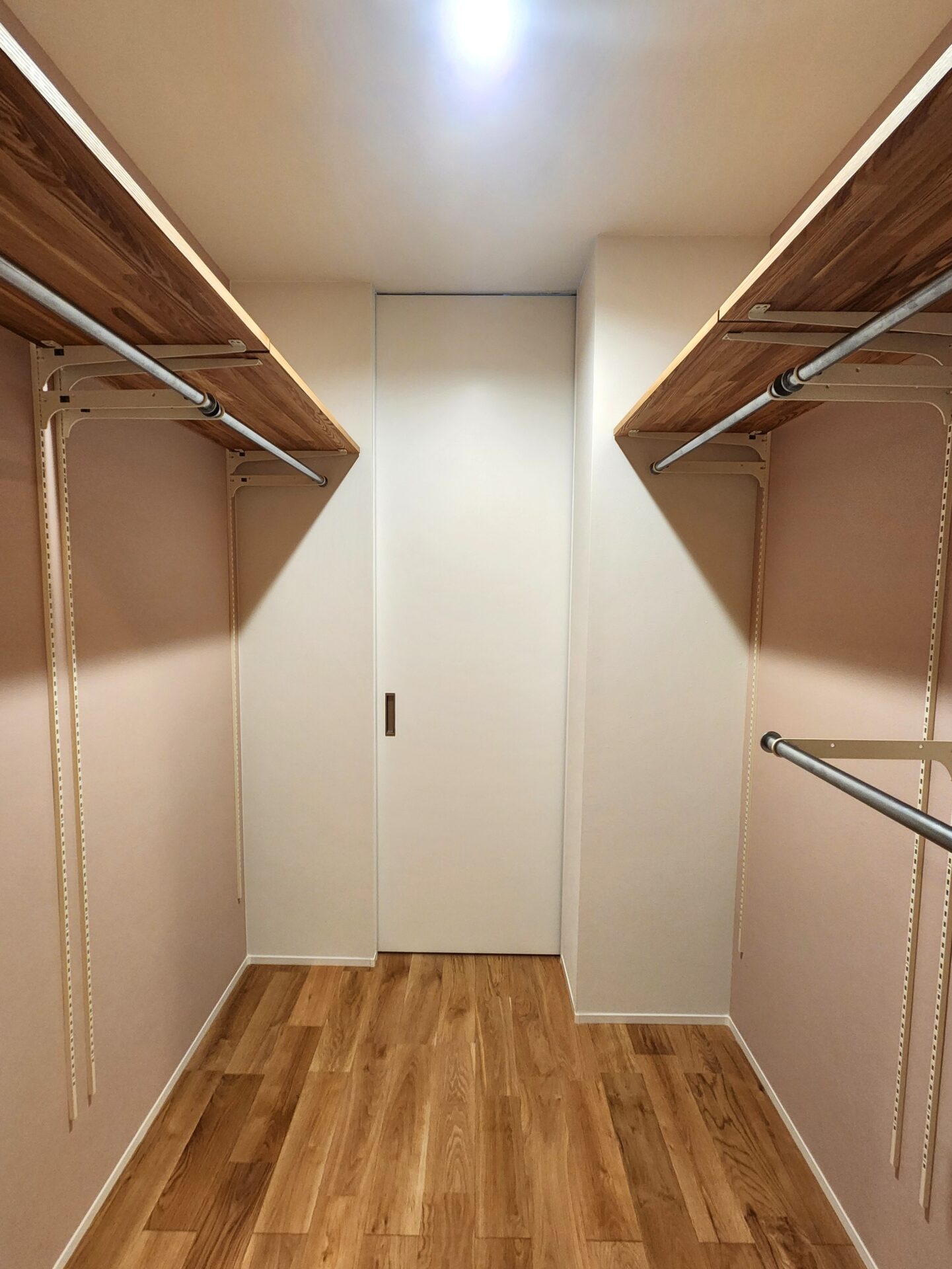 ウォークインクローゼット