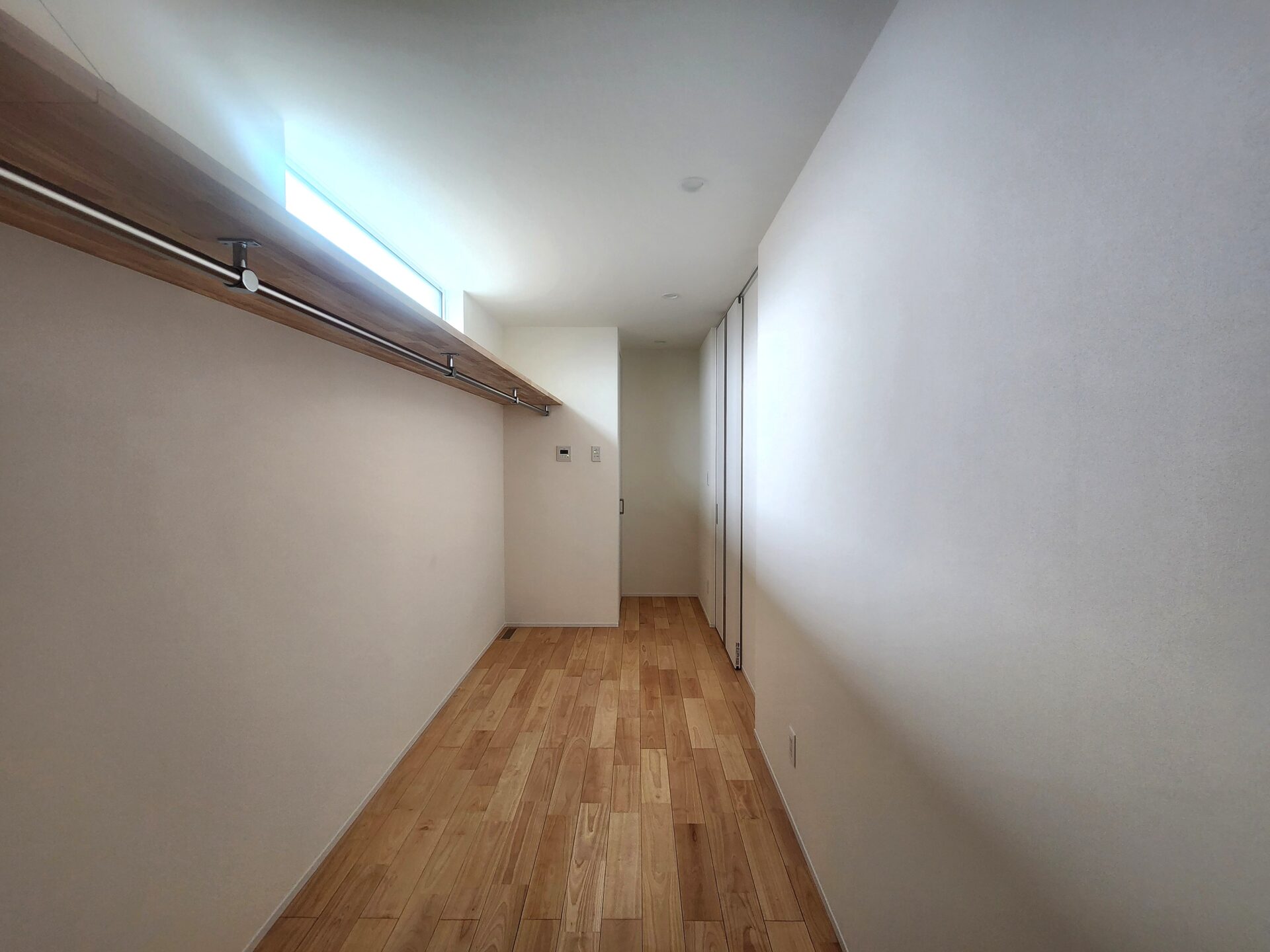 ウォークインクローゼット