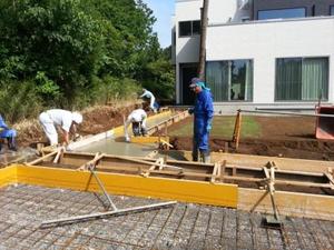 シンプルモダンなY様邸外構工事㊥と『トミカ博』