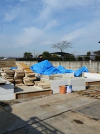 常総市Ｋ様邸　基礎型枠外し中です