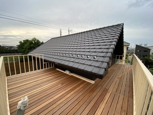 手摺取り付けました!