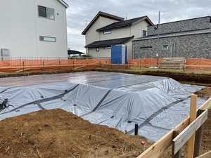 つくば市I様邸　新築工事　基礎工事　防蟻防湿シート貼りをおこないました