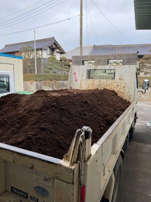 土浦市S様邸 新築工事 外構工事 良質土運搬をおこないました