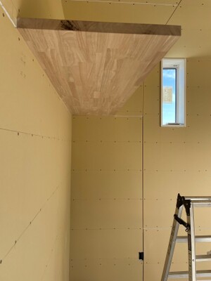 つくば市I様邸 新築工事 塗装工事 階段等塗装をおこないました