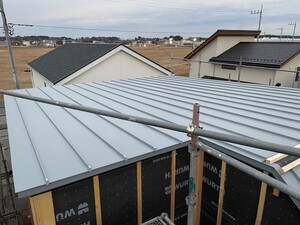 つくば市I様邸 新築工事 大工工事 1階野縁組みをおこないました